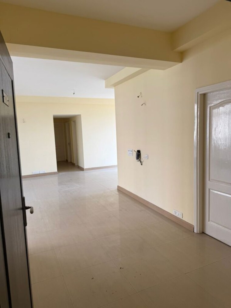 Hall, unitech-habitat 3 Bedroom 2100 Sq.Ft. Apartment In Pi Greater Noida Greater Noida 10095296