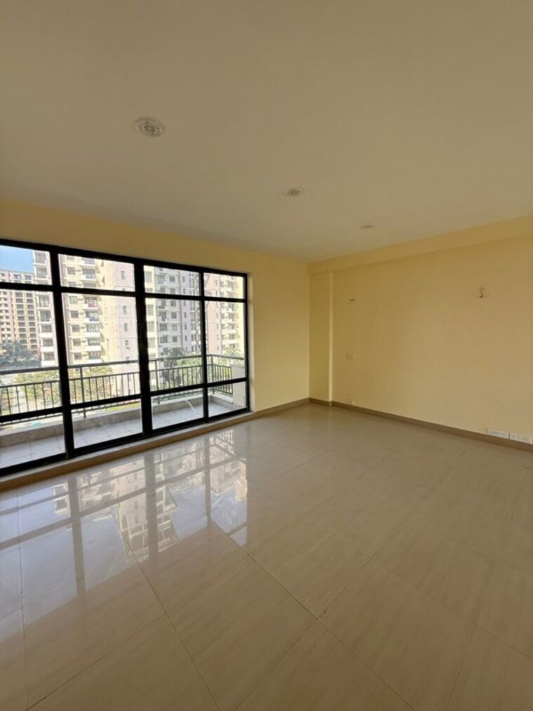 Hall, unitech-habitat 3 Bedroom 2100 Sq.Ft. Apartment In Pi Greater Noida Greater Noida 10095296