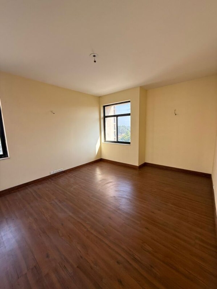Room, unitech-habitat 3 Bedroom 2100 Sq.Ft. Apartment In Pi Greater Noida Greater Noida 10095296