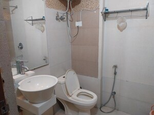 Bathroom in 3 BHK Apartment at IFS Apartment, Sector 56 – for Rent