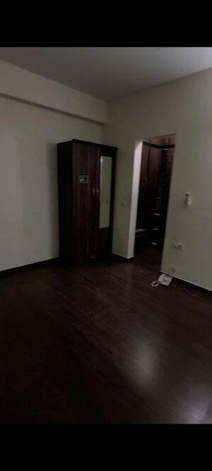 Room in 2 BHK Apartment at Bestech Park View Ananda, Sector 81 – for Rent