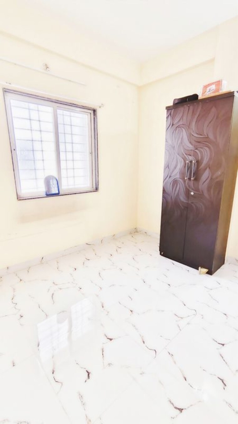 Room, wadgaon sheri 1 Bedroom 480 Sq.Ft. Apartment In Wadgaon Sheri Pune 10095422