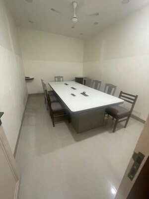 Team Area in 2 BHK Apartment at Jasmine Apartment Dadar, Dadar East – for Rent