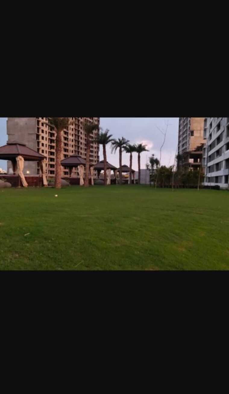  Parking, omaxe-lake 2 Bedroom 1285 Sq.Ft. Apartment In North Mullanpur Chandigarh 10095442