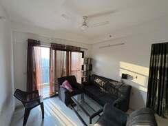 2 BHK + Pooja Room Builder Floor For Rent in Amanora Gold Towers