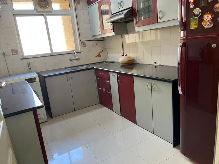 Kitchen, hiranandani-tiara 3 Bedroom 1350 Sq.Ft. Apartment In Ghodbunder Road Thane 10095484