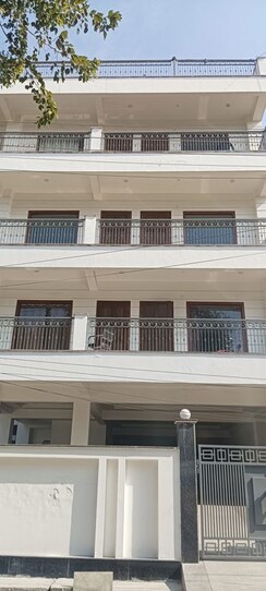 1 Rk+ Pooja Room Apartment For Rent in ARV Park