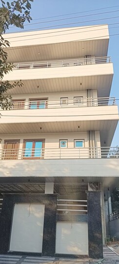 2 BHK + Pooja Room Apartment For Rent in Shri Radhe Shyam Vatika