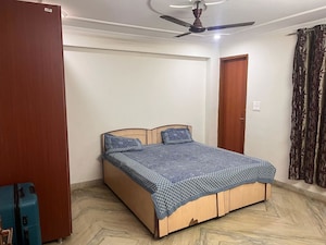 Bedroom in 2 BHK Builder Floor at Ardee City, Sector 52 – for Rent