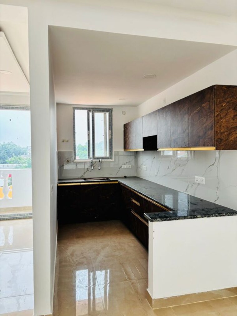 Kitchen, omaxe-r2 3 Bedroom 1550 Sq.Ft. Apartment In Gomti Nagar Lucknow 10095580