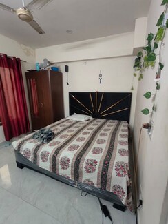1 BHK + Pooja Room Builder Floor For Rent in Neb Sarai
