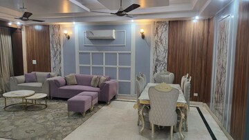 Master Bedroom in 3 BHK Builder Floor at Sector 50 – for Rent