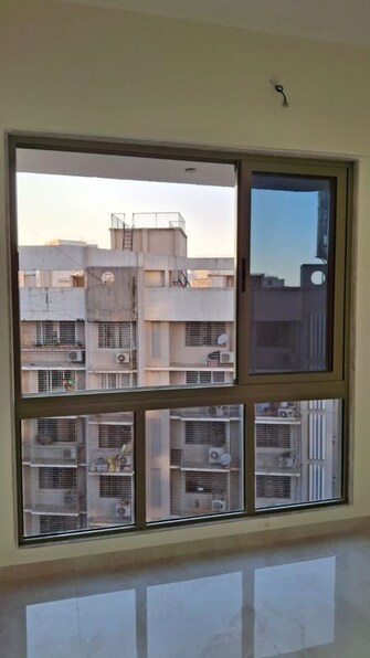 3 BHK Apartment For Rent in Bhutra Mangal Karini Sky Breeze in Goregaon West, Mumbai