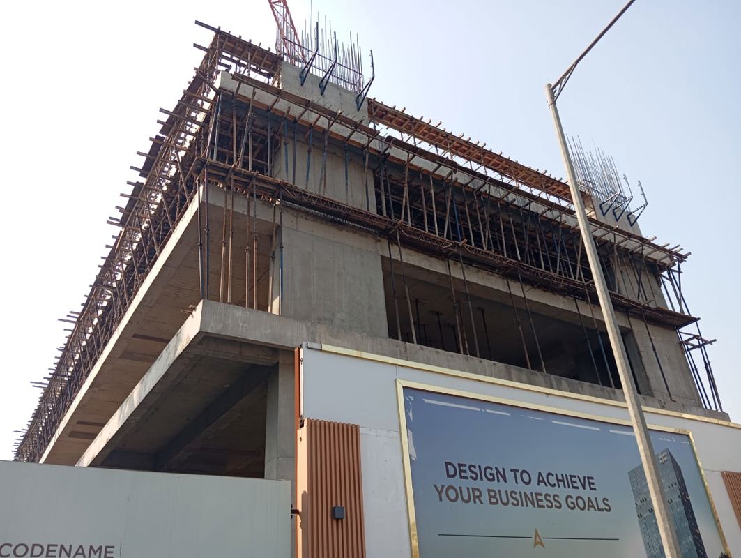 Office Space For Sale in Kaamdhenu Growth Master