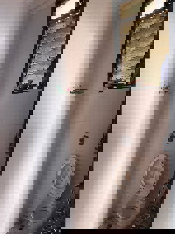 Bathroom in 1 BHK Apartment at DGS Heights, Goregaon East – for Rent