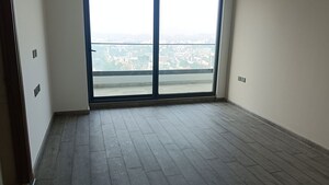 Room in 5 BHK Apartment at ABA County 107, Sector 107 – for Rent