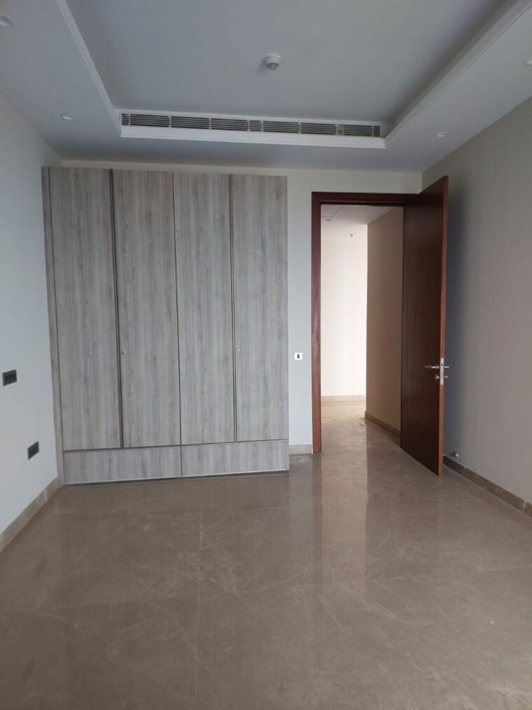 Room, gulshan-dynasty 4 Bedroom 4700 Sq.Ft. Apartment In Sector 144 Noida 10095701