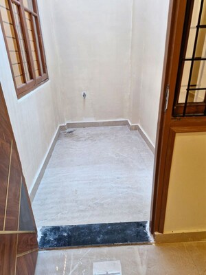 Room in 2 BHK Independent House at Chinhat – for Rent