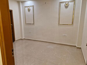 Room in 2 BHK Independent House at Chinhat – for Rent