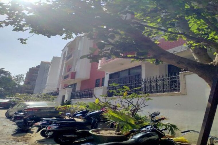 Exterior View, greater kailash ii 6+ Bedroom 300 Sq.Yd. Villa In Greater Kailash ii Delhi 10095781