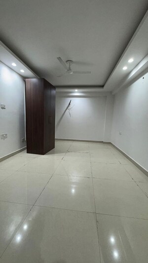Building Lobby in 2 BHK Apartment at Palm Residency Chhatarpur, Chattarpur – for Rent