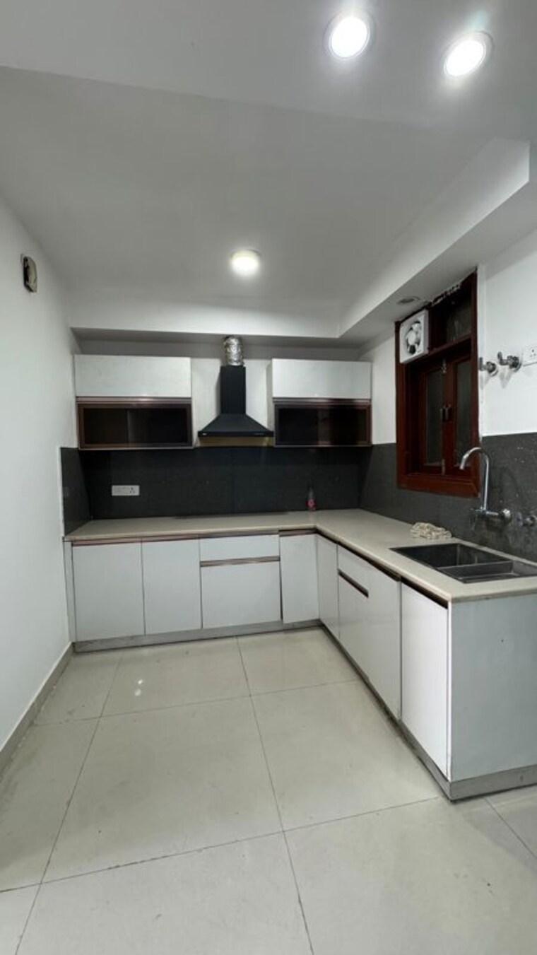 Kitchen, palm-residency-chhatarpur 2 Bedroom 1000 Sq.Ft. Apartment In Chattarpur Delhi 10095815