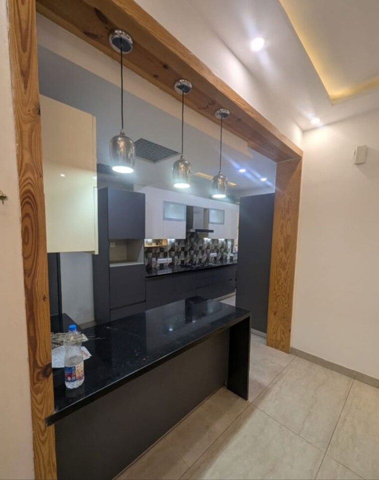 Kitchen, emaar-palm-hills 3 Bedroom 1450 Sq.Ft. Apartment In Sector 77 Gurgaon 10095827