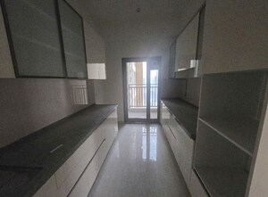 Building Lobby in 3 BHK Apartment at Piramal Mahalaxmi, Mahalaxmi – for Rent