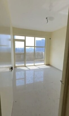 2 BHK Apartment For Rent in Pyramid Midtown