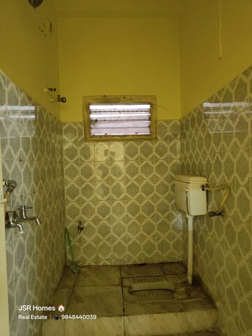 Bathroom in 3 BHK Apartment at Gayatri Grandeur, Karkhana – for Sale