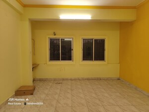 Room in 3 BHK Apartment at Gayatri Grandeur, Karkhana – for Sale