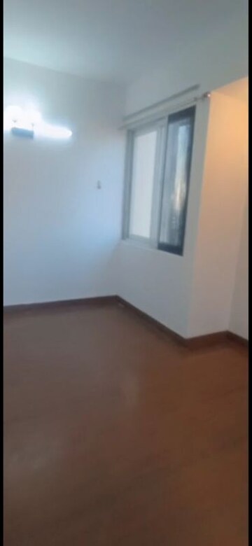 Room in 3 BHK Apartment at Conscient Heritage One, Sector 62 – for Rent