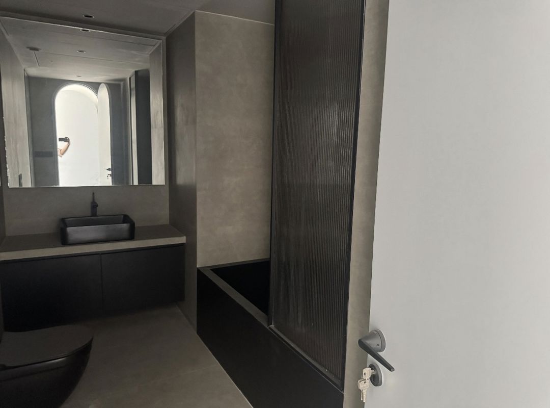 Bathroom, lodha-parkside 3 Bedroom 1850 Sq.Ft. Apartment In Worli Mumbai 10095841