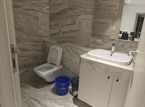 Bathroom in 4 BHK Apartment at Rustomjee Crown, Prabhadevi – for Rent