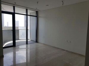 Room in 4 BHK Apartment at Omkar 1973, Worli – for Rent