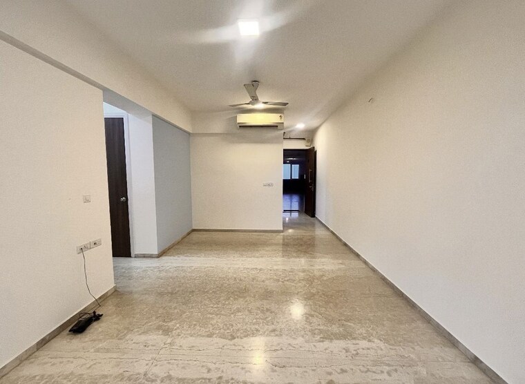 Room, l-t-crescent-bay-t2 3 Bedroom 1100 Sq.Ft. Apartment In Parel Mumbai 10095869