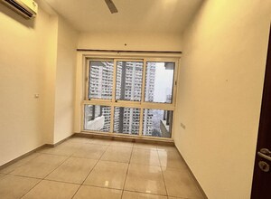 Room in 3 BHK Apartment at L&T Crescent Bay T2, Parel – for Rent