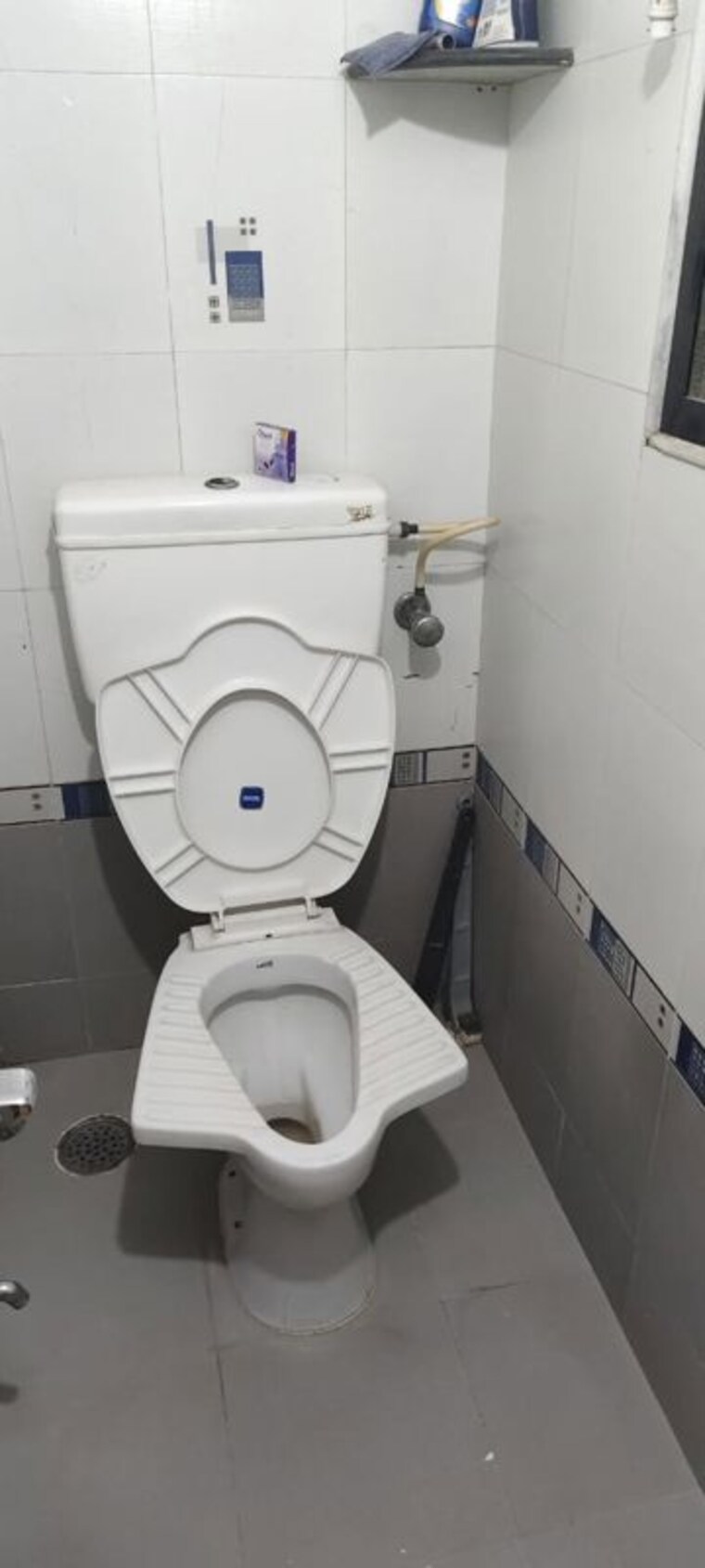 Bathroom, shraddha-nipun-galaxy 1 Bedroom 350 Sq.Ft. Apartment In Bhandup West Mumbai 10095876