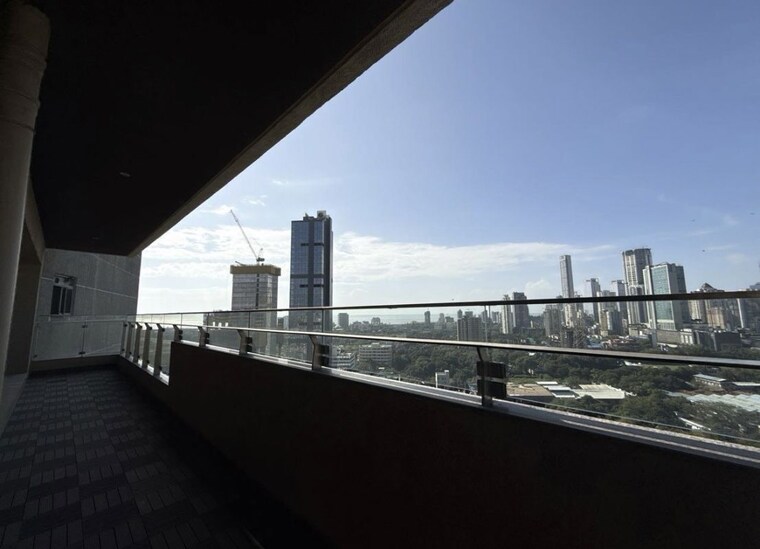 Balcony, lokhandwala-infrastructure-minerva 3 Bedroom 1500 Sq.Ft. Apartment In Mahalaxmi Mumbai 10095884