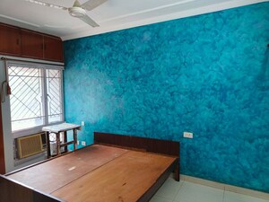 Furnished Amenities in 4 BHK Builder Floor at Sector 47 – for Rent