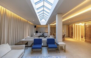 Living Room in 4 BHK Apartment at Lodha Marq, Tardeo – for Rent