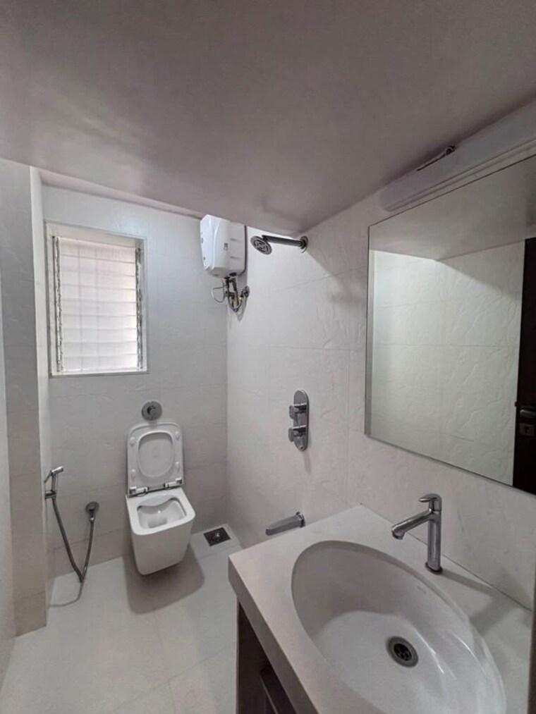 Master Bedroom, thakur-badrinath-tower 2 Bedroom 850 Sq.Ft. Apartment In Andheri West Mumbai 10095893