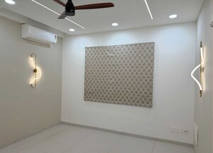 Room in 3 BHK Apartment at Jayabheri The Nirvana, Gopanpally – for Sale