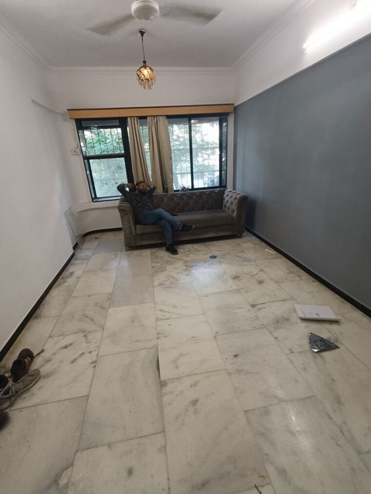 Room, chanchal-kalyan-complex 1 Bedroom 600 Sq.Ft. Apartment In Yari Road Mumbai 10095916