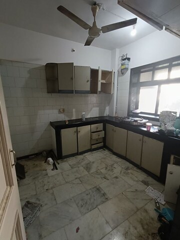 Kitchen in 1 BHK Apartment at Chanchal Kalyan Complex, Yari Road – for Rent