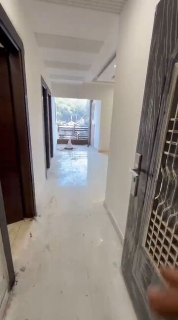 Building Lobby in 2 BHK Builder Floor at Krishna Apartment Noida, Sector 49 – for Sale