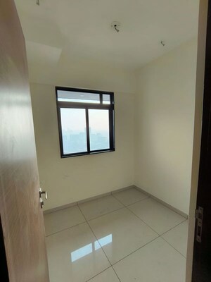 Bedroom in 2.5 BHK Apartment at Chandak 34 Park Estate, Goregaon West – for Rent