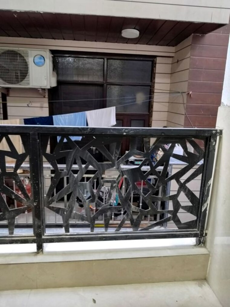 Gym, govindpuri 2 Bedroom 582 Sq.Ft. Builder Floor In Govindpuri Delhi 10095999