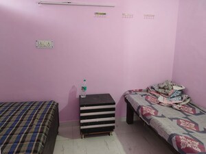 1 BHK Builder Floor For Rent in Govindpuri