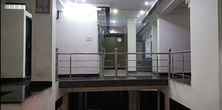 undefined, udaiganj Commercial Office Space 1200 Sq.Ft. In Udaiganj Lucknow 10096005